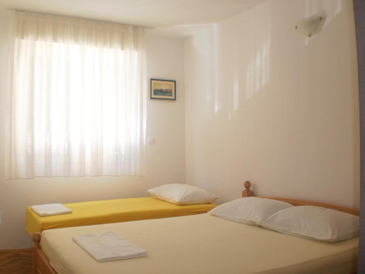 Apartment Lana Omiš Eksteriør billede