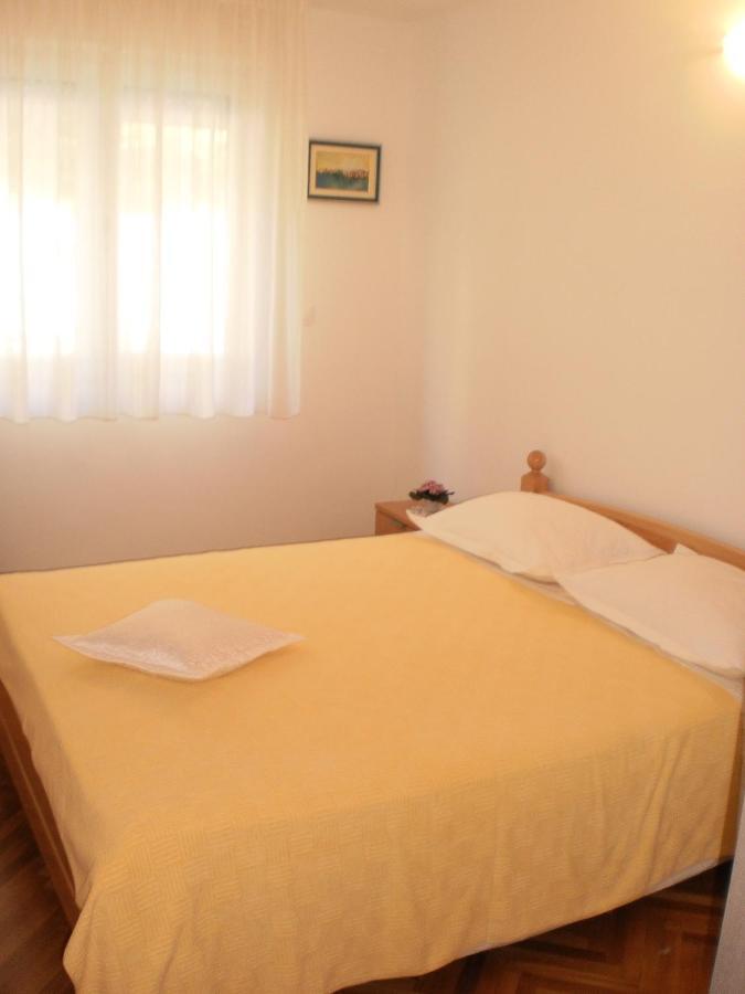 Apartment Lana Omiš Eksteriør billede