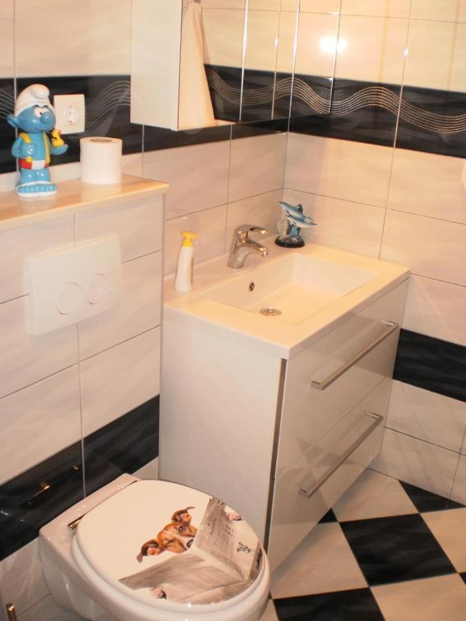 Apartment Lana Omiš Eksteriør billede