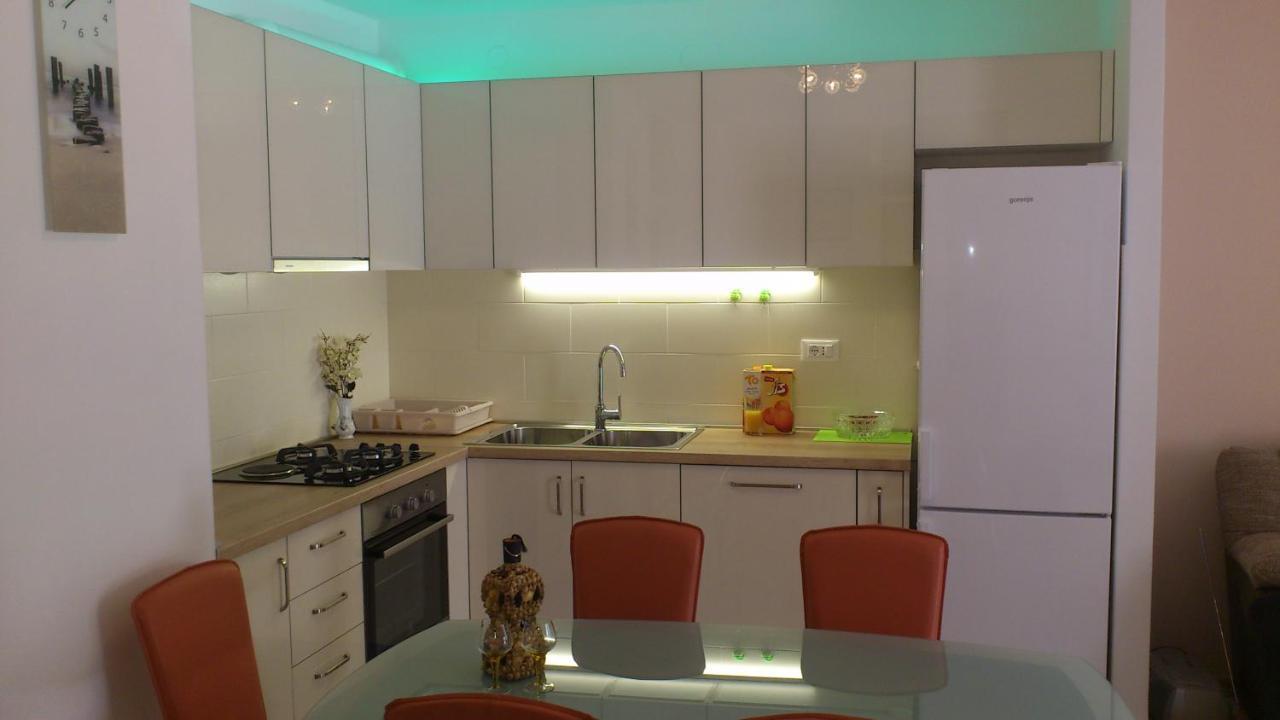 Apartment Lana Omiš Eksteriør billede