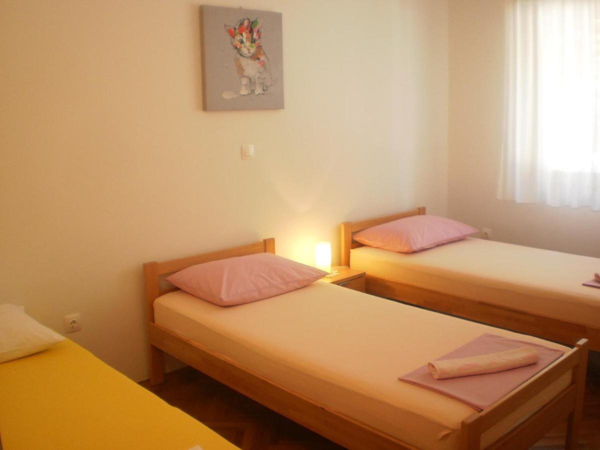 Apartment Lana Omiš Eksteriør billede